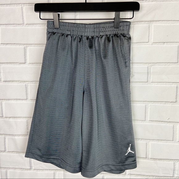 Jordan Other - Kids Air Jordan Gray basketball sport shorts 10/12